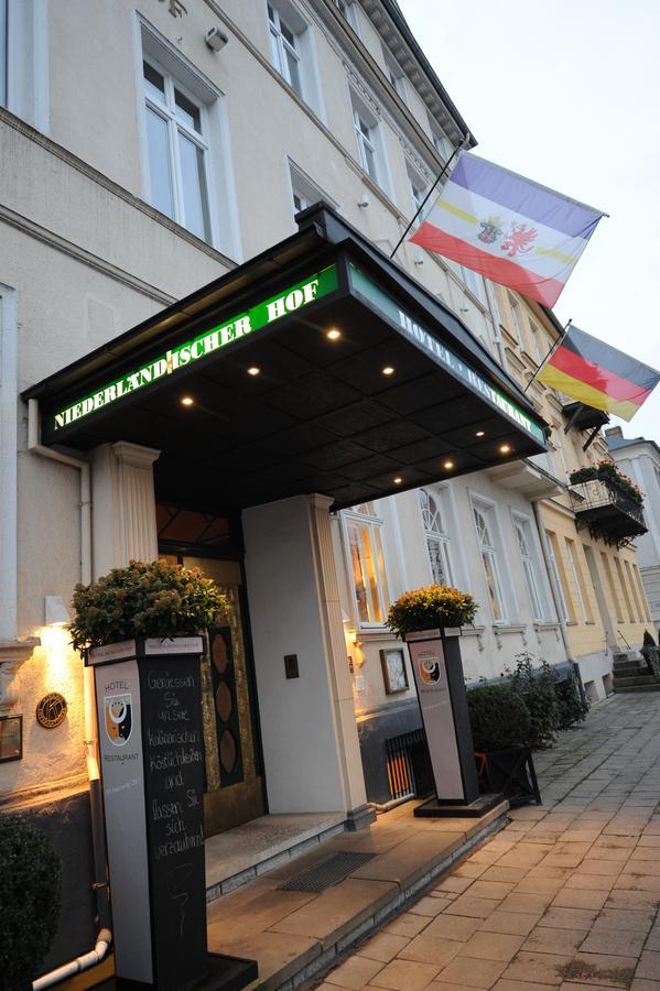 Hotel Niederlaendischer Hof Schwerin  Kültér fotó
